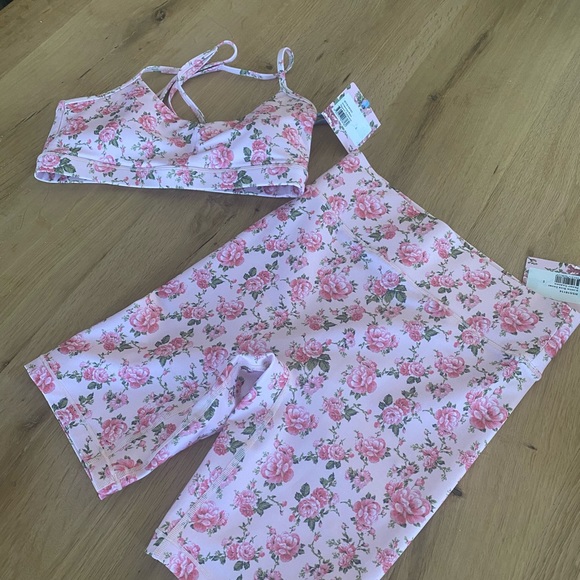 NWT LoveShackFancy peony RARE SET!! - Picture 8 of 8